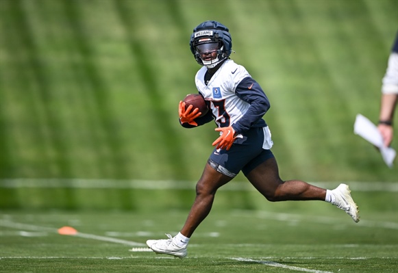 Broncos RB Javonte Williams’ secret to losing 11 pounds? Cut out nighttime snacking and Takis