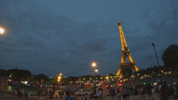 Eiffel Tower is a star of the Paris Olympics