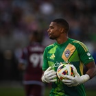 Rapids goalkeeper Zack Steffen turns over new mental leaf: “I’m just focusing on playing”