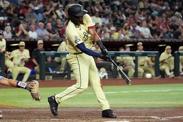 Rockies closer Victor Vodnik blows save in walk-off loss to Diamondbacks