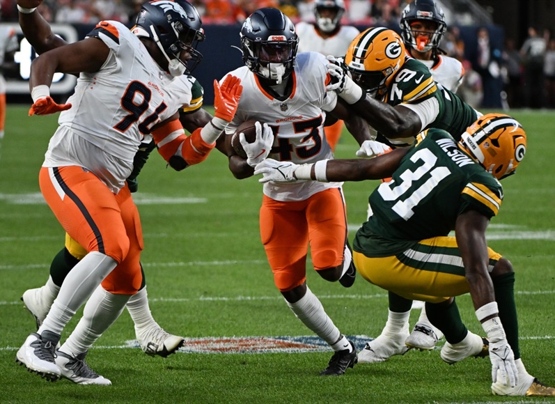 Broncos-Packers 4 downs: S Keidron Smith making case to stick with two picks in...