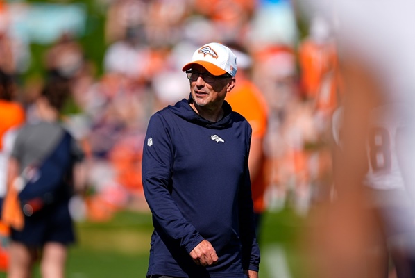 Longtime Sean Payton OC Pete Carmichael hit the ground quickly after reunion with Broncos: “It’s exciting for me”