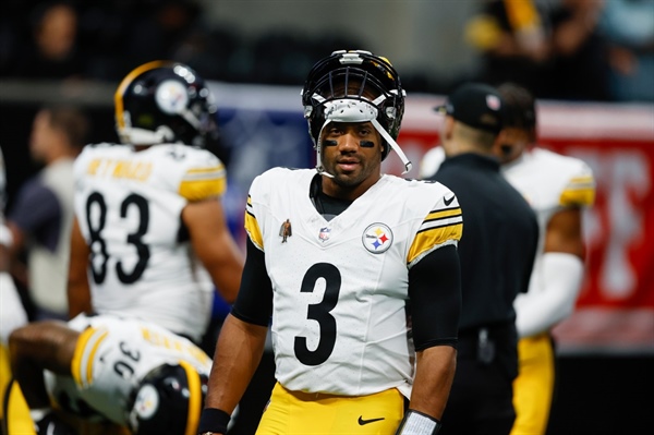 Russell Wilson’s calf doing better, but Steelers coach Mike Tomlin says Justin Fields preparing to start vs. Broncos