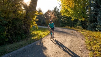 
      
        High Line Canal Provides Metro Denver With 71 Miles of Recreation
      
    