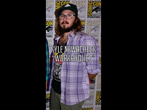 Kyle Newacheck is cracked at pickleball.
🎥: IG/kylenewacheck