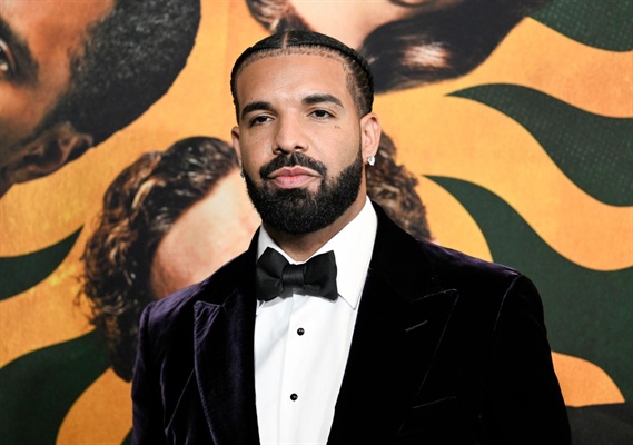 Denver officially knocked off Drake’s “It’s All A Blur Tour” after rapper cancels shows… again