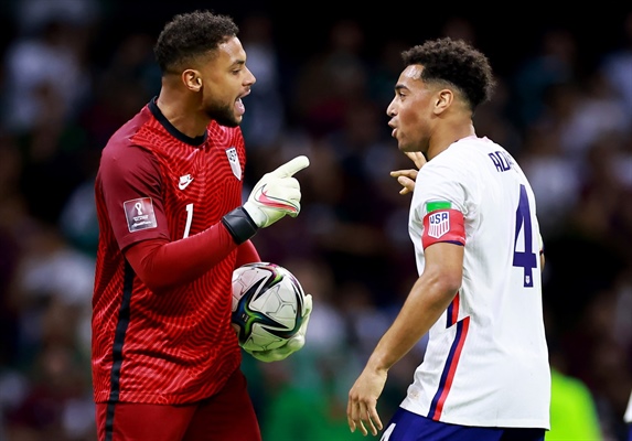 Rapids sign USMNT goalkeeper Zack Steffen from Manchester City, sources say