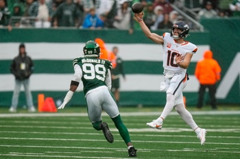 Bo Nix Watch: Broncos QB overcomes brutal first half against Jets to earn second career win