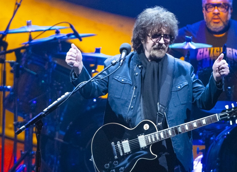 
      
        Review: Jeff Lynne's ELO Plays Denver for the Last Time
     ...