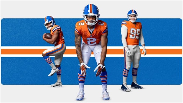 Denver Broncos' uniforms, field both rock vintage look for Sunday's game against Raiders