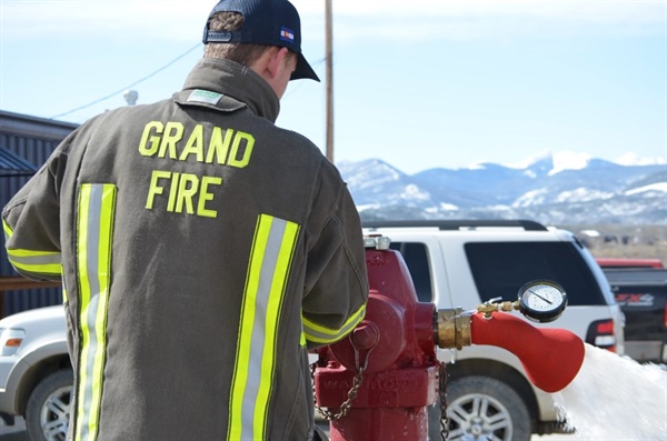 Bird sparks small wildfire in Granby