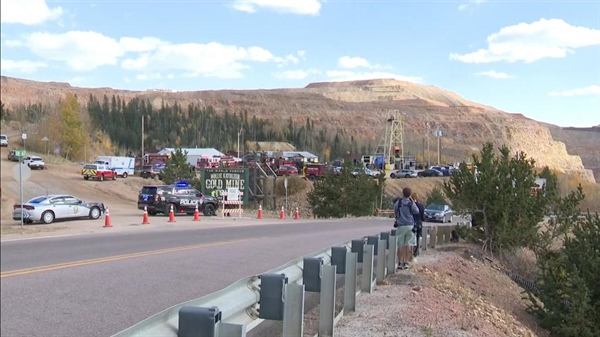 Colorado mine rescue underway for trapped visitors