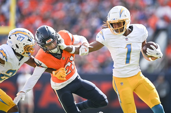 Broncos defense struggles to get off field in loss to Chargers: “We will be better”