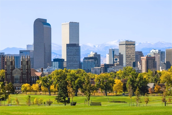 Denver weather: Sunny and more fall-like temperatures