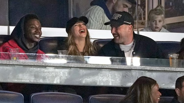 Taylor Swift and Travis Kelce attend Game 1 of ALCS at Yankee Stadium