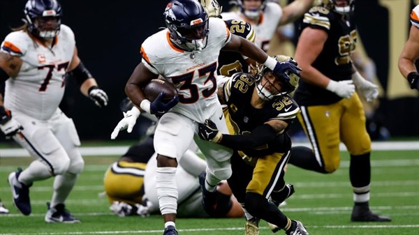 Denver D, Javonte and Bo, have Broncos crushing Saints, 26-3 in third quarter