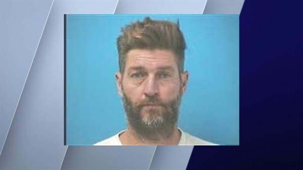 Former Denver Broncos quarterback Jay Cutler arrested for DUI, gun charge