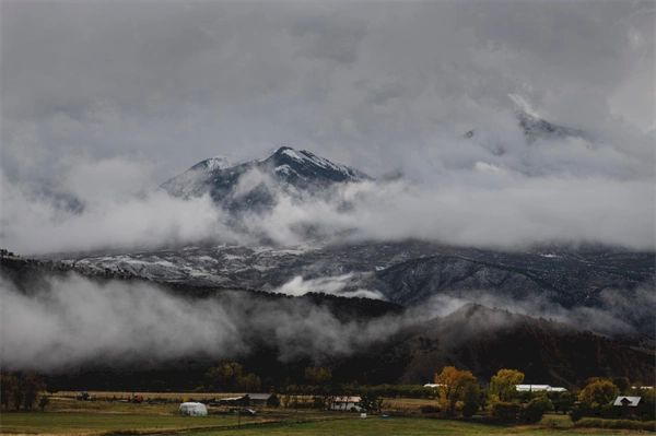 Colorado weather: Snow lingers in mountains, rain possible in Denver