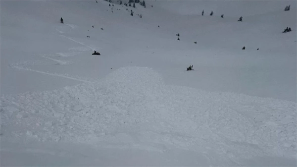 Skier triggers first avalanche of the season near Silverton