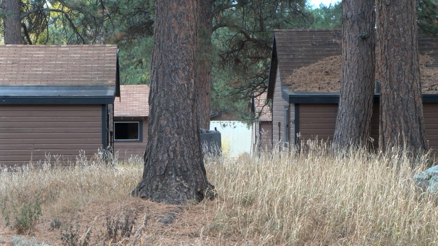 Palmer Lake residents divided over fate of cabins donated by 'cult'