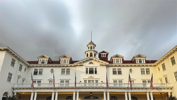 
      
        Colorado Will Issue $425 Million in Bonds for Sale of Stanley Hotel
      
    