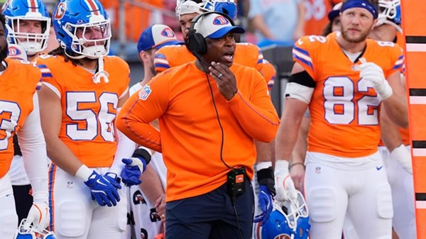 Bronco notes: Defensive success brings second-chance head coach buzz to...