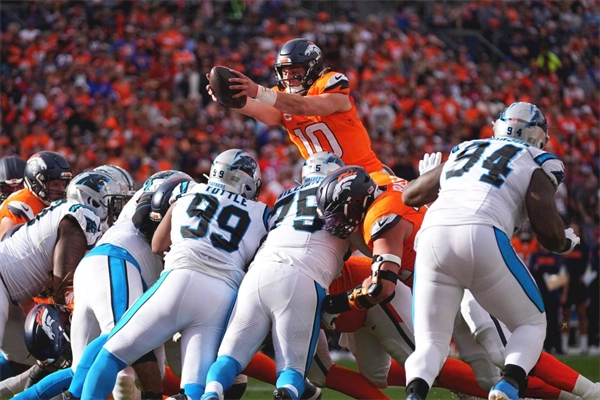 Rookie Bo Nix has 3 TD passes in leading the Broncos to a 28-14 win over the Panthers