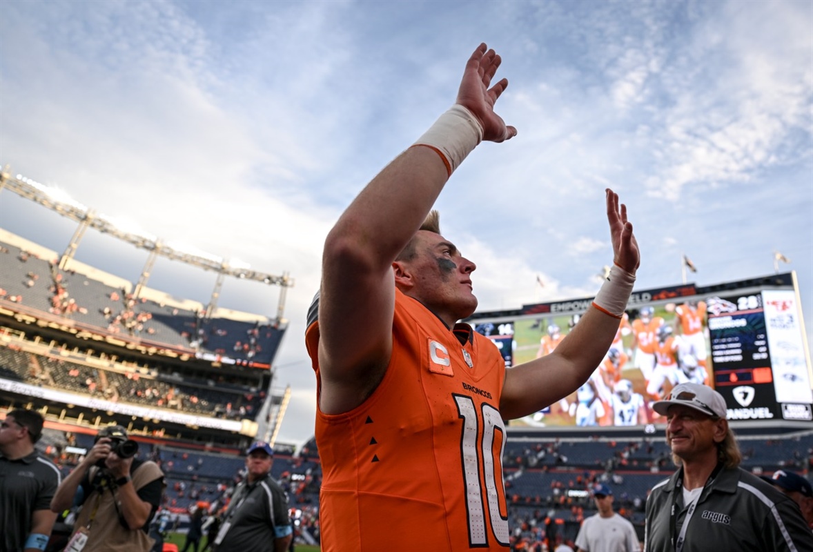 PHOTOS: Denver Broncos beat the Carolina Panthers 28-14 in NFL Week 8