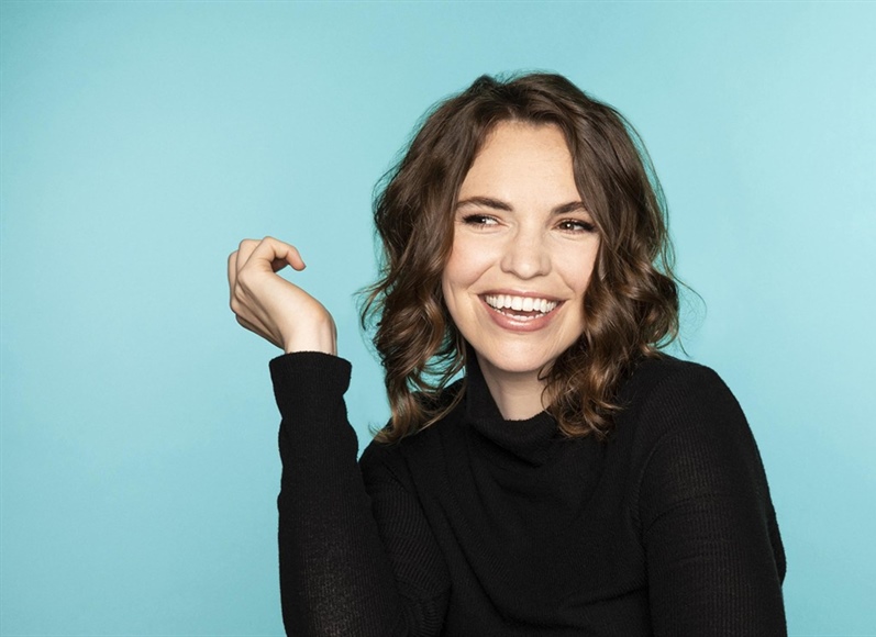 Beth Stelling's Hilarious Takeover of Comedy Works Denver