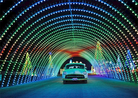 Christmas experience at Red Rocks to have one of world's longest light tunnels