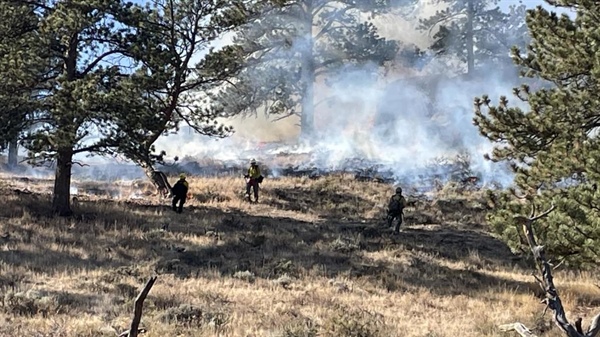 Prescribed burn continues in Colorado's Rocky Mountain National Park