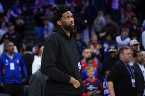 76ers’ Joel Embiid is suspended by the NBA for three games for shoving a newspaper columnist