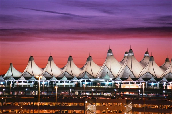 Over 100 flights delayed at Denver International Airport Thursday morning