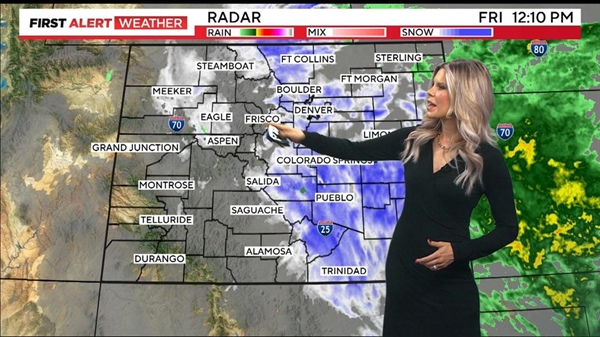 Moderate to heavy snowfall continues in Denver, parts of eastern Colorado getting brunt of the storm