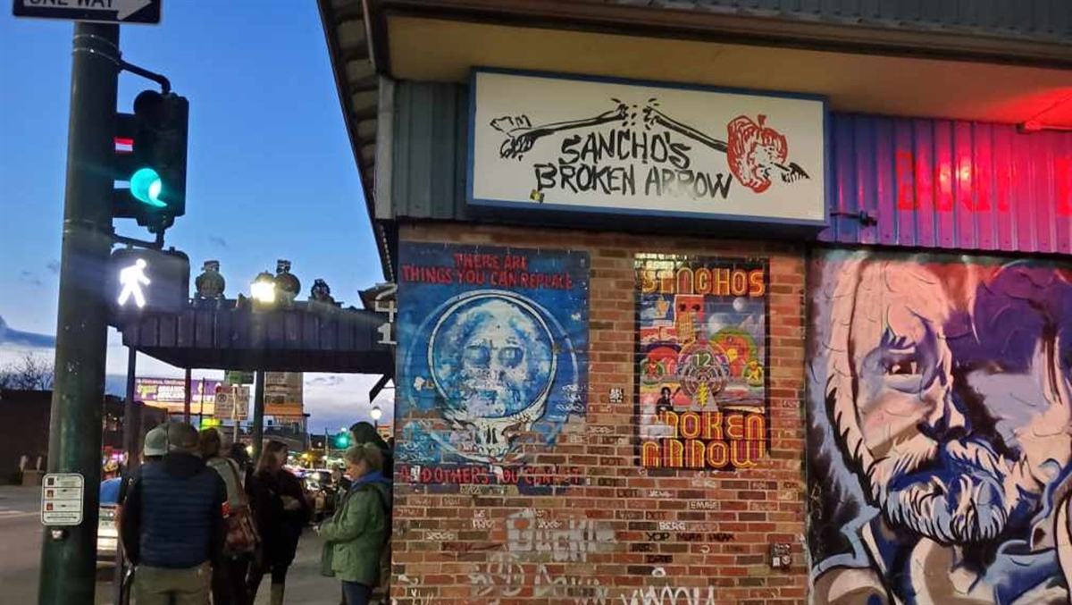 
      
        Sexual Assault Cases Against Deadhead-Themed Bar Owner to Move Forward
      
    