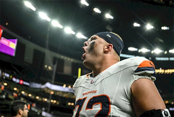 Renck: Broncos cannot afford to move on from left tackle Garett Bolles