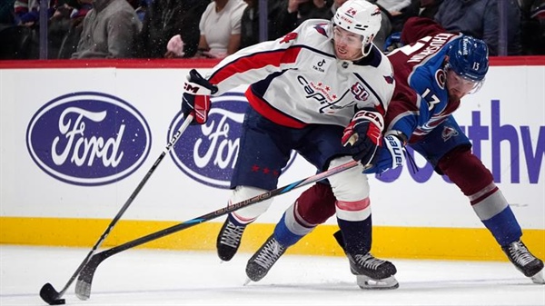 Avalanche lose 5-2 to Capitals in Nichushkin's return