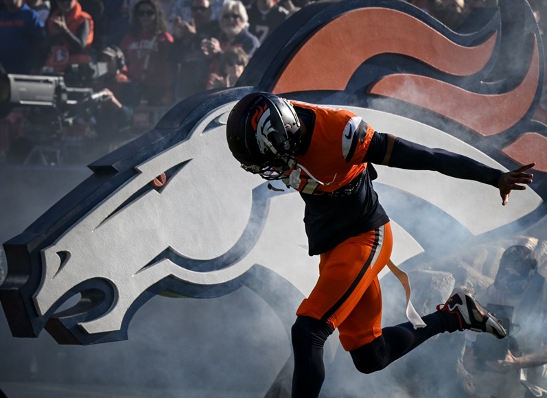 Broncos Journal: CB Pat Surtain II on Deion Sanders’ Nike Air Diamond Turf...