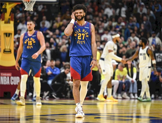 Keeler: Nuggets’ Jamal Murray wouldn’t hurt a fly. But he’s hurting Nikola Jokic’s NBA championship window