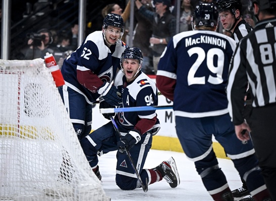 Nathan MacKinnon, Alexandar Georgiev help Avalanche cruise to much-needed...