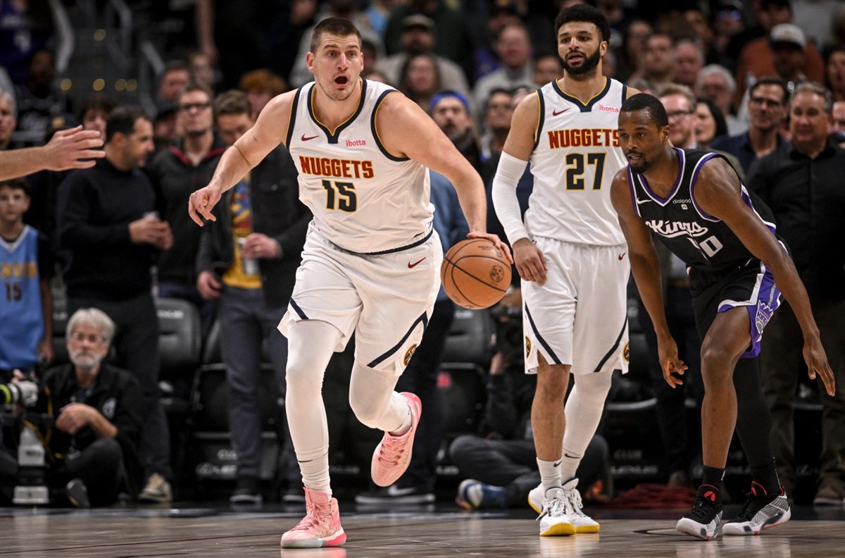 Nuggets flip switch again, turn 15-point deficit into blowout win to avoid season sweep to Sacramento Kings