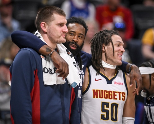 Nikola Jokic’s text message inspired Nuggets teammates. But is chasing No. 1 seed worth it? Let’s plot a course