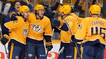 Glass' hat trick lifts Predators past Avalanche 5-1 for their 8th straight win